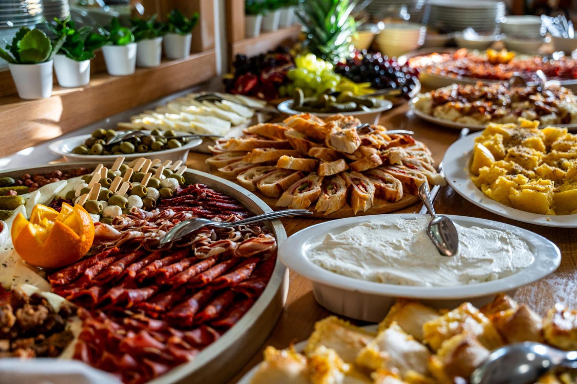 Bed&Breakfast Vinarija Coner Bjelovar Eksteriør billede