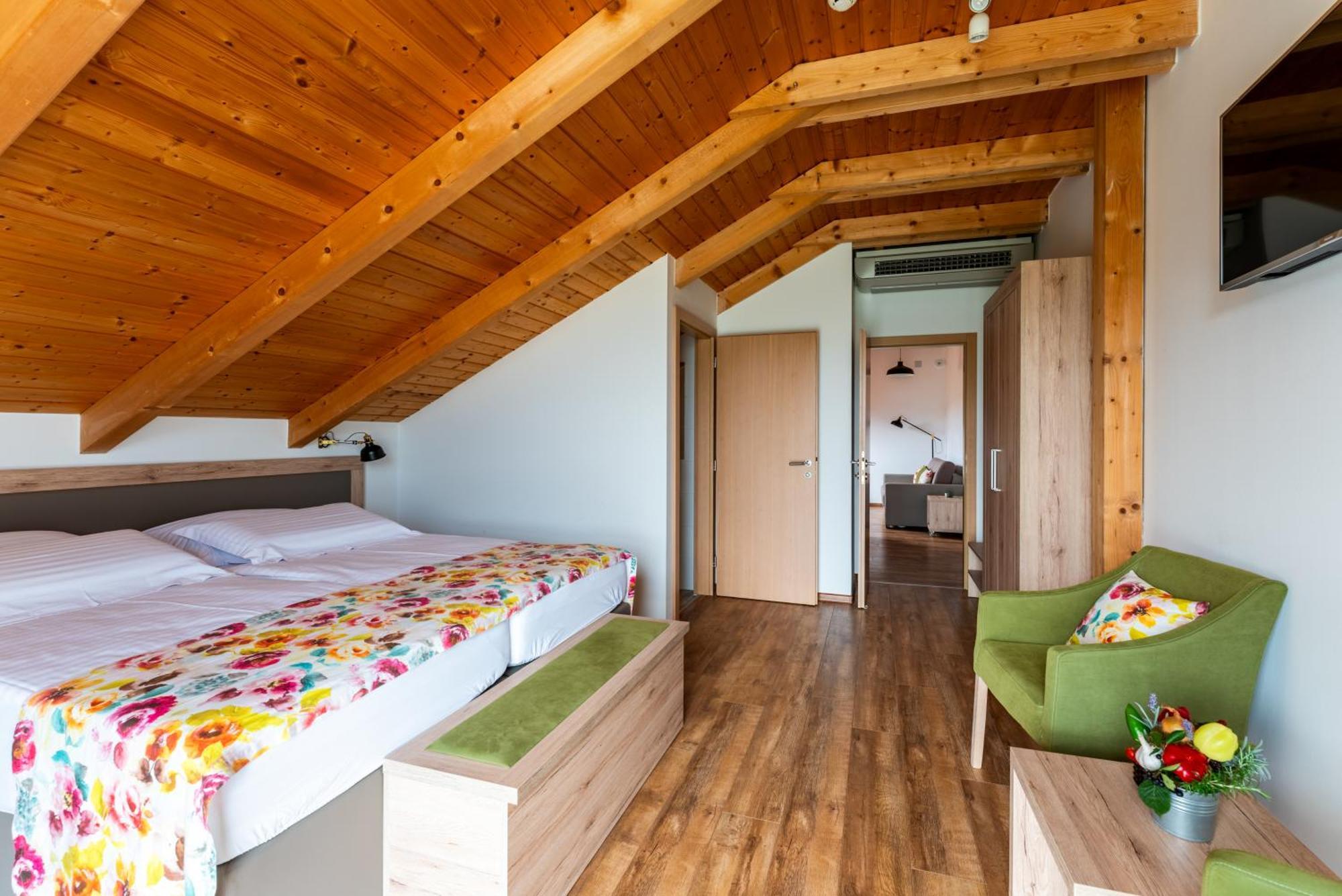 Bed&Breakfast Vinarija Coner Bjelovar Eksteriør billede