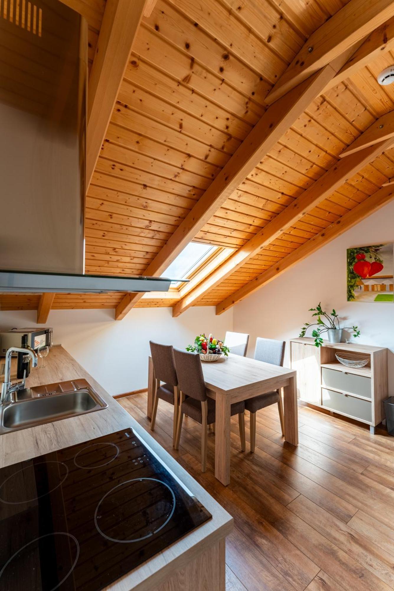 Bed&Breakfast Vinarija Coner Bjelovar Eksteriør billede