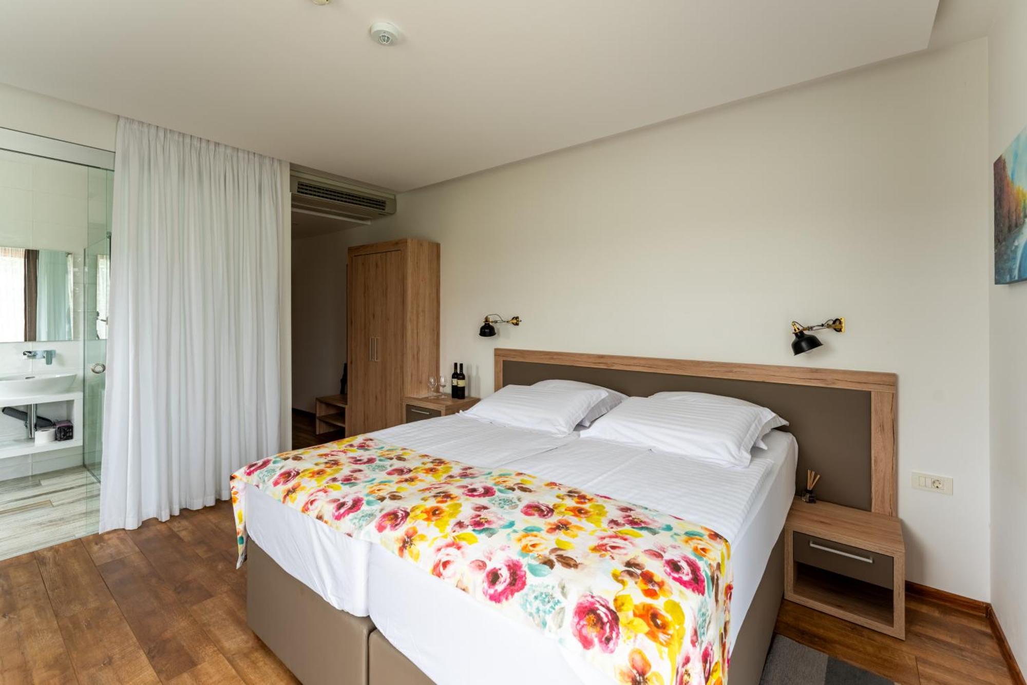 Bed&Breakfast Vinarija Coner Bjelovar Eksteriør billede